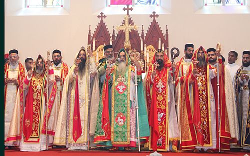 Different Orders of Priesthood in Malankara Orthodox Syrian Church -  Explaining the responsibilities and Vestments of each order.
